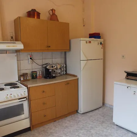 Adam's House * Tríkala