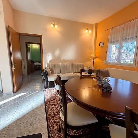 Adam's House Appartamento Tríkala